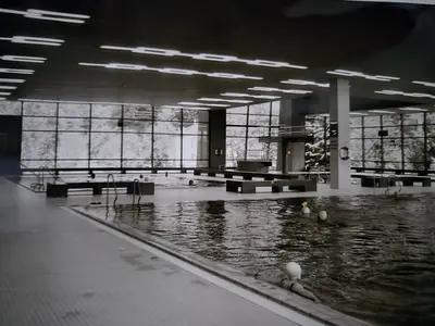 Hallenbad - Schwimmbecken 1975